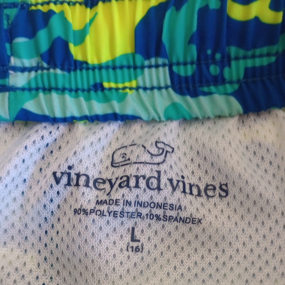 Vineyard Vines Boys Turtle Whale Shark Lobster Print Chappy Swim Trunks Large - Picture 8 of 11